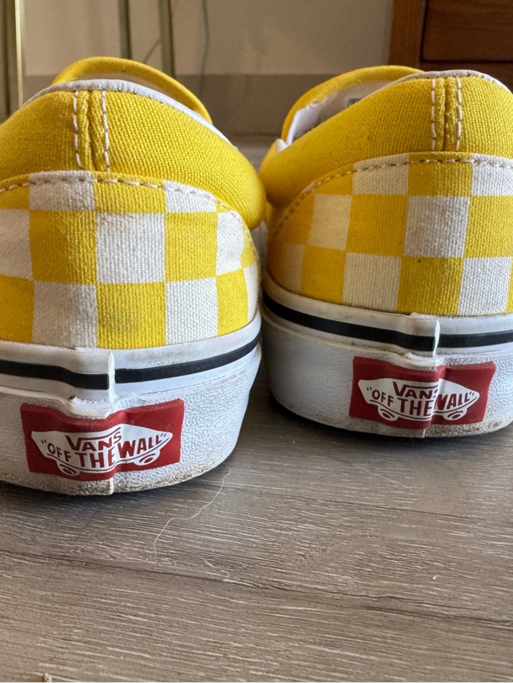 Vans women 7.5 yellow and  White Checkerboard Slip-On Sneakers, excellent find - Picture 3 of 5